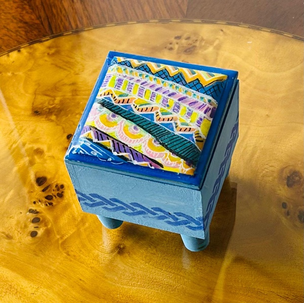 Minicaja neutrinos azul