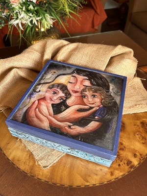 Caja Myriam