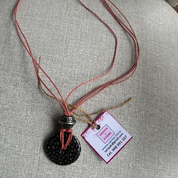 Collar Alba